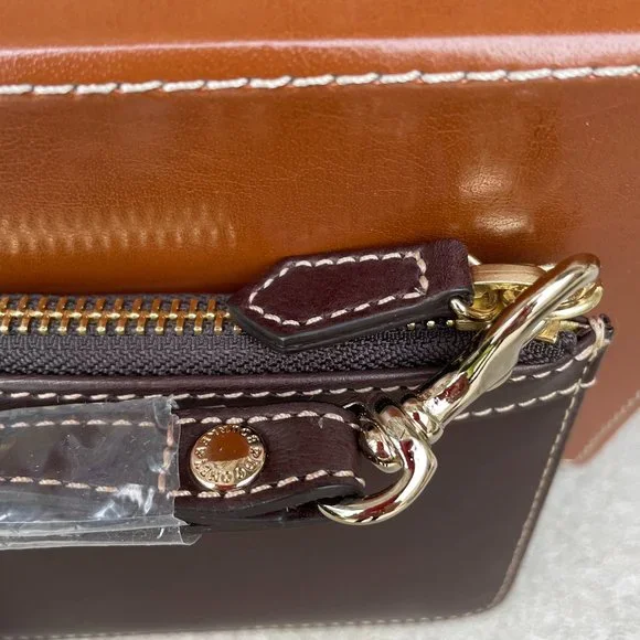 NIB DOONEY & BOURKE 1975 LEATHER WRISTLET Women's Brown Leather Wristlet - Picture 13 of 15